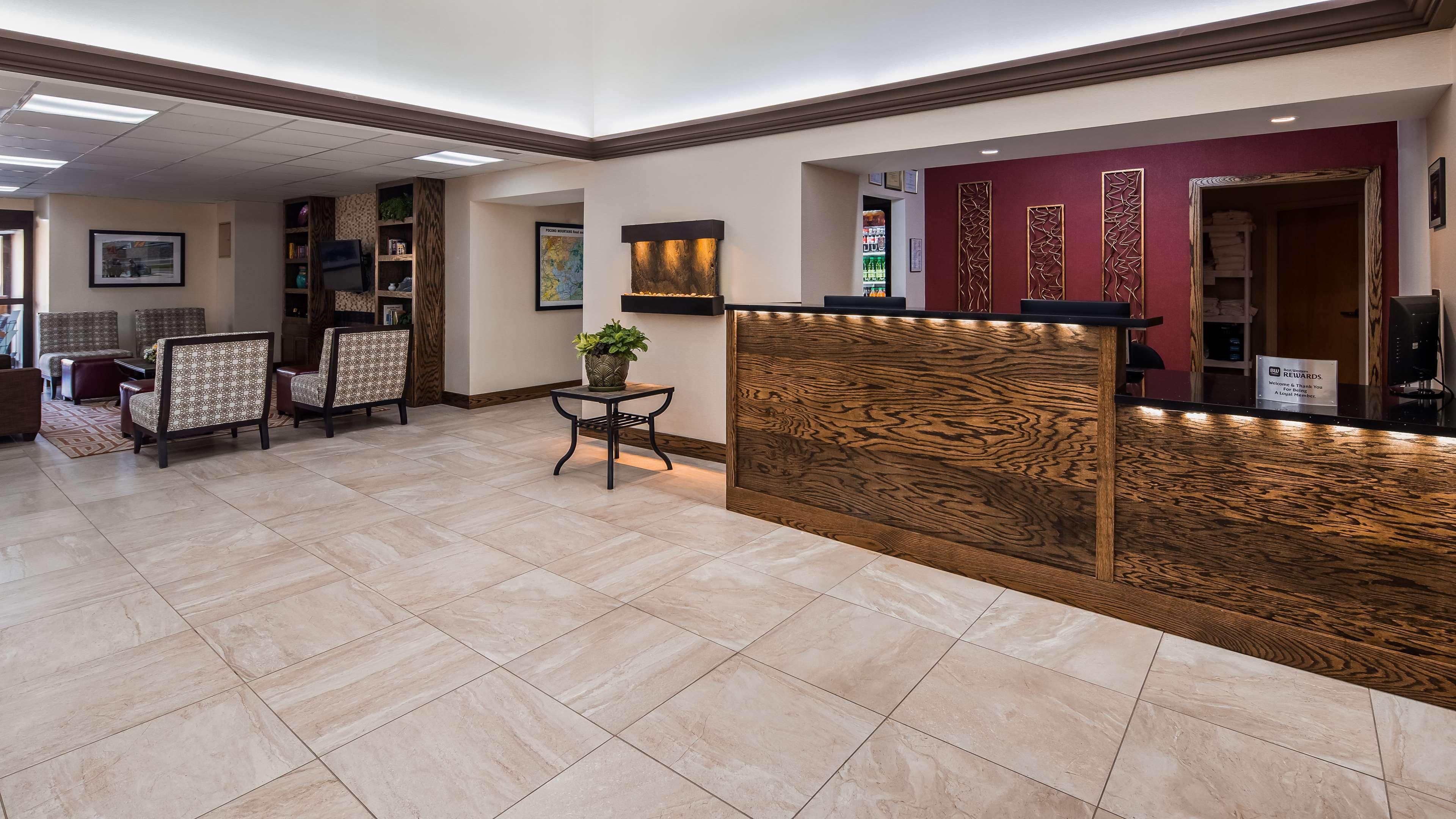 Best Western Inn at Blakeslee-Pocono Eksteriør bilde