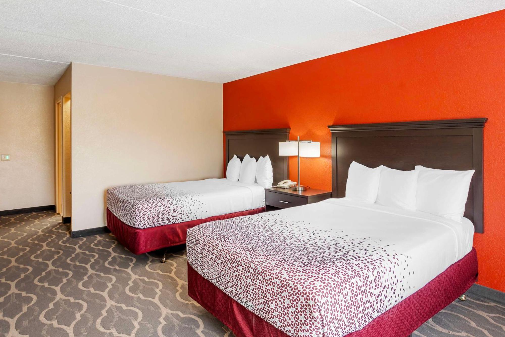 Best Western Inn at Blakeslee-Pocono Eksteriør bilde
